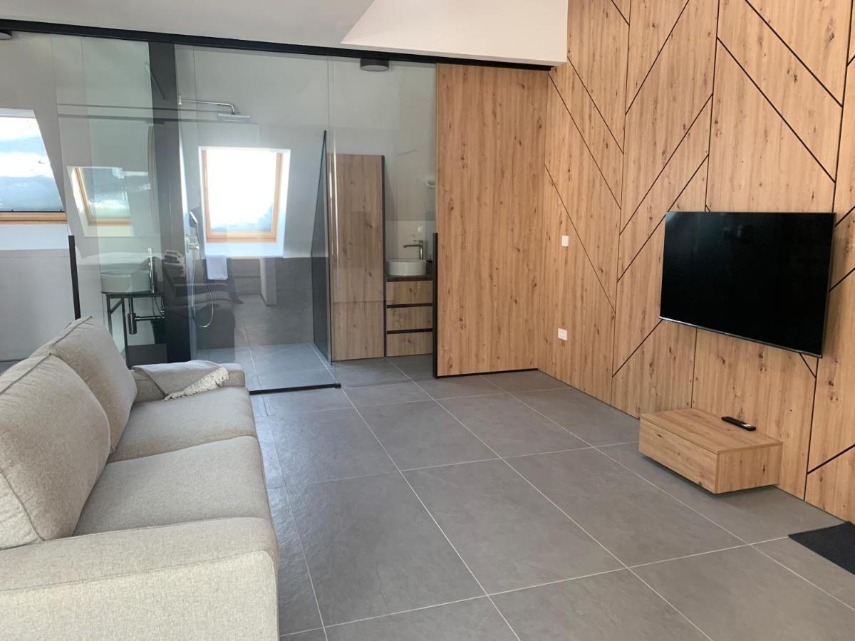 Holiday House Smuc クランスカゴーラ エクステリア 写真